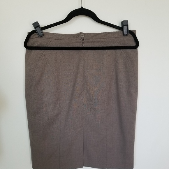 GAP Mocha Pencil Skirt - Picture 4 of 4